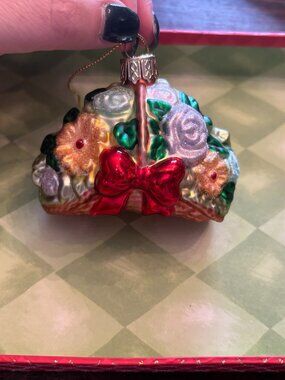 Vintage Lao-Mai Glass Flower Basket Christmas Ornament ~ Beautiful